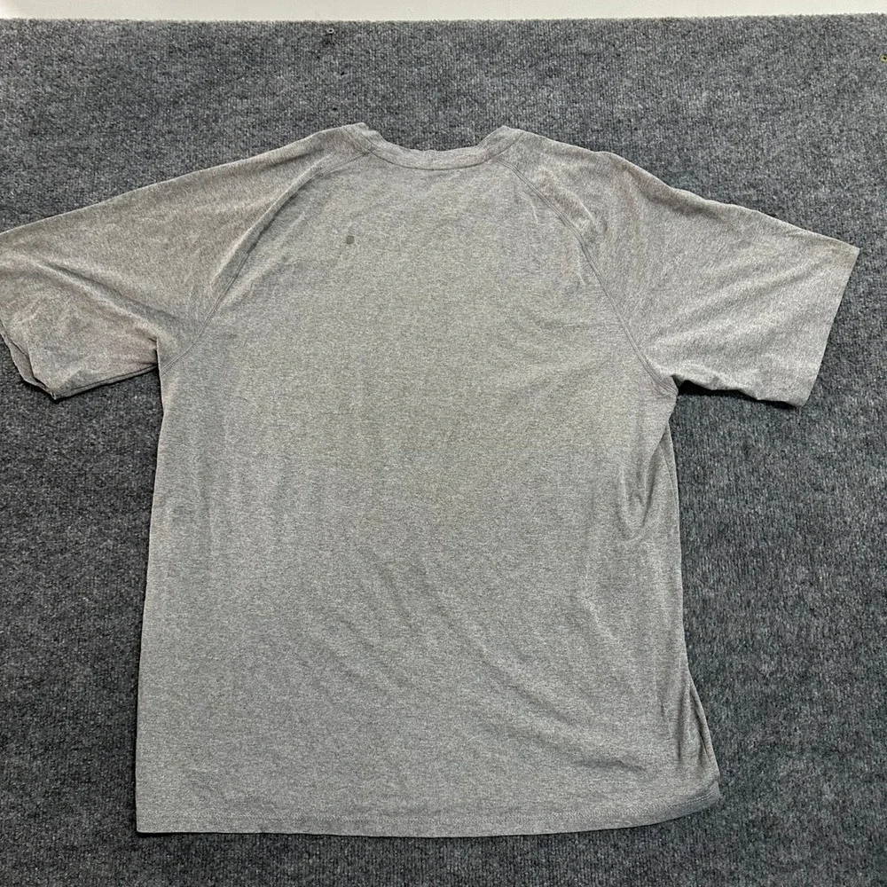 Adidas T-Shirt Mens Size XL Gray Berry Vikings Athletic Gym Performance Raglan